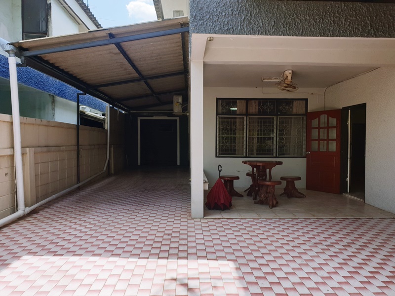 ให้เช่าบ้านเดี่ยว 2 ชั้น ย่านรัชดา พื้นที่ 60 ตรว. 3 ห้องนอน เช่า 60,000 บ/ด