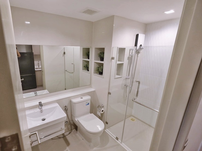 ให้เช่าคอนโด ไลฟ์ ลาดพร้าว พื้นที่ 30 ตร.ม. 1 ห้องนอน เช่า 17,000 บาท/เดือน