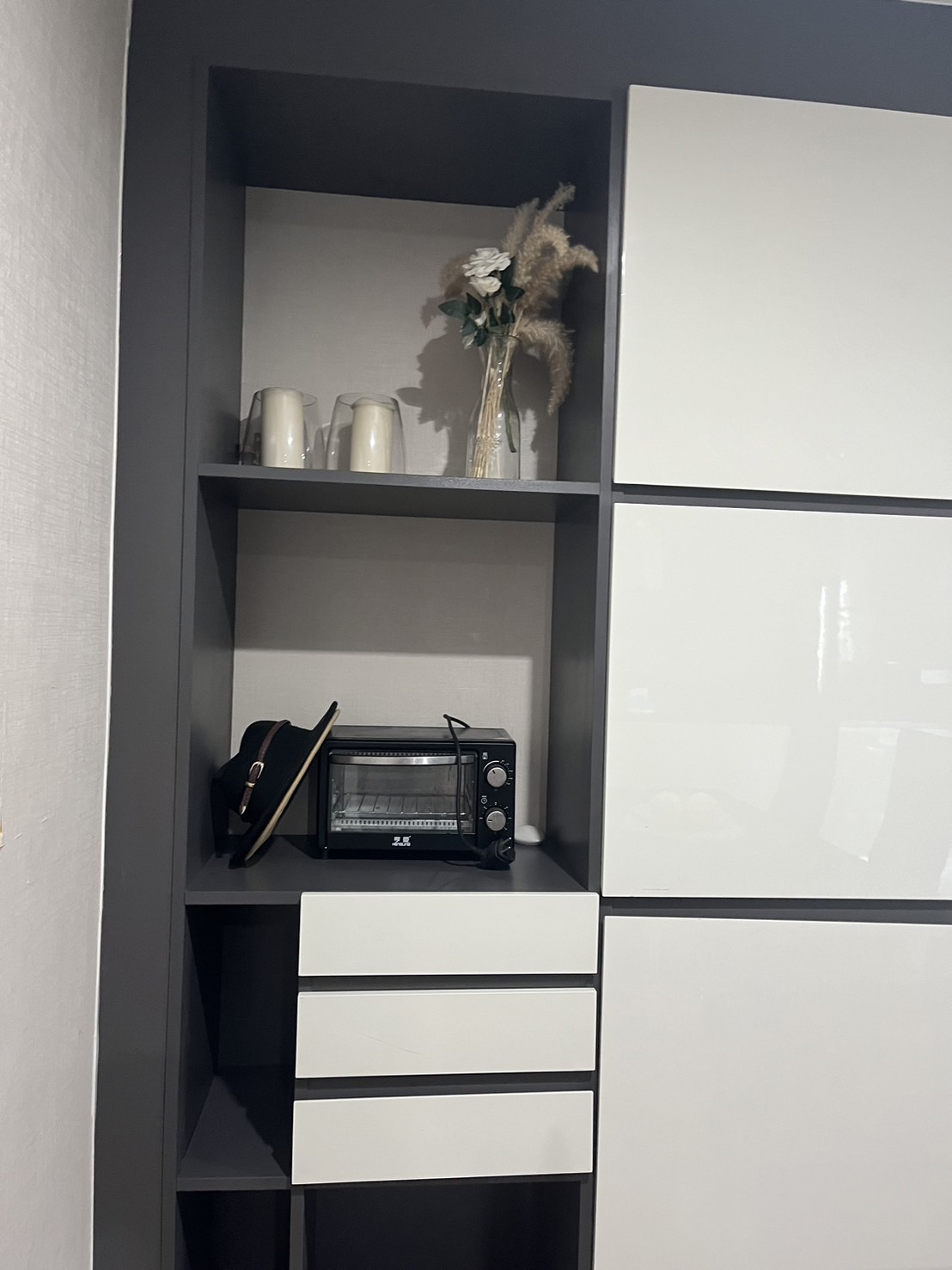 ขาย / เช่า คอนโด เบลล์ แกรนด์ พระราม 9 พื้นที่ 98 ตร.ม. 2 ห้องนอน ขาย 12.6 ล้านบาท เช่า 43,000 บาท