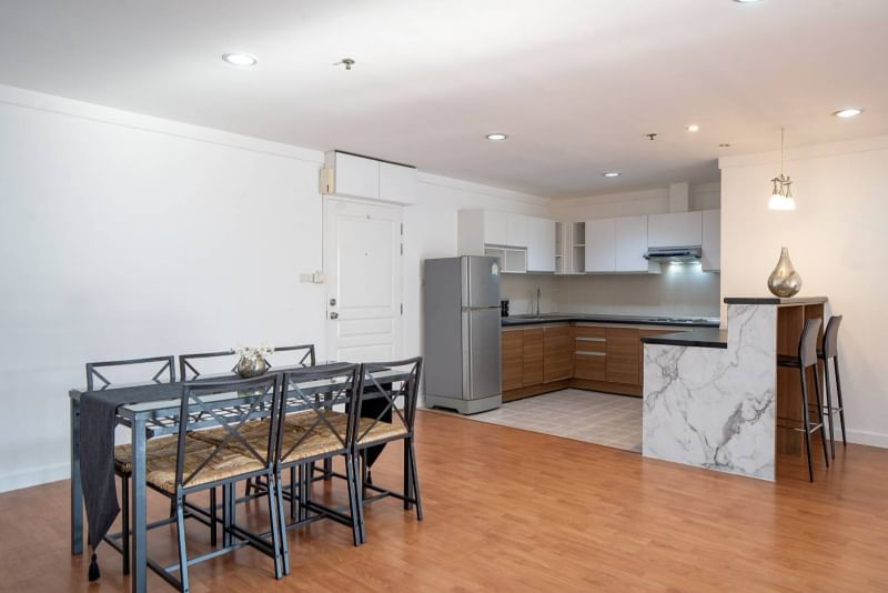 ให้เช่าคอนโด เดอะ วอเตอร์ฟอร์ด ไดมอนด์ สุขุมวิท 30/1 121 ตรม. 3 ห้องนอน 45,000 บ/ด