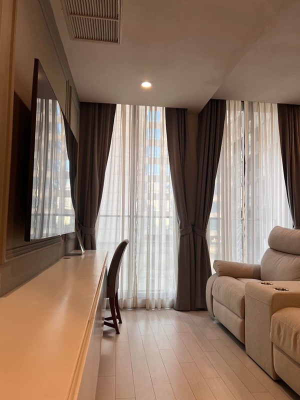 ให้เช่าคอนโด โนเบิล เพลินจิต พื้นที่ 45 ตร.ม. 1 ห้องนอน เช่า 36,000 บ/ด
