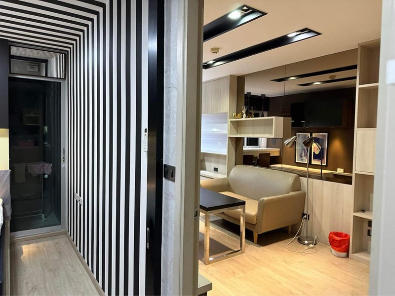 ให้เช่าคอนโด เอลลิโอ เดลเรย์ พื้นที่ 34 ตร.ม. 1 ห้องนอน เช่า 11,500 บ/ด