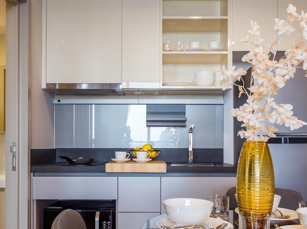 ให้เช่าคอนโด โอกะ เฮาส์ พื้นที่ 41 ตร.ม. 2 ห้องนอน ห้องมุม ราคา 30,000 บาท/เดือน