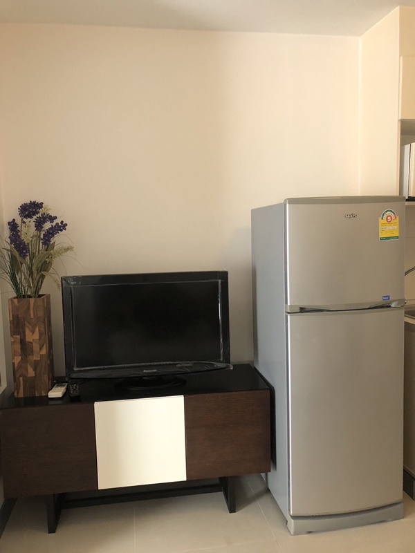 ให้เช่าคอนโด เดอะ โคลเวอร์ ทองหล่อ พื้นที่ 35 ตร.ม. 1 ห้องนอน เช่า 18,000 บ/ด