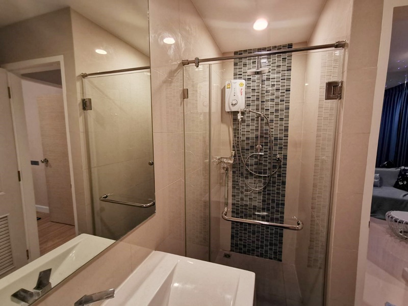 ขาย คอนโด เดอะ สกาย สุขุมวิท พื้นที่ 30.5 ตร.ม. 1 ห้องนอน ขาย 3.95 ล้านบาท