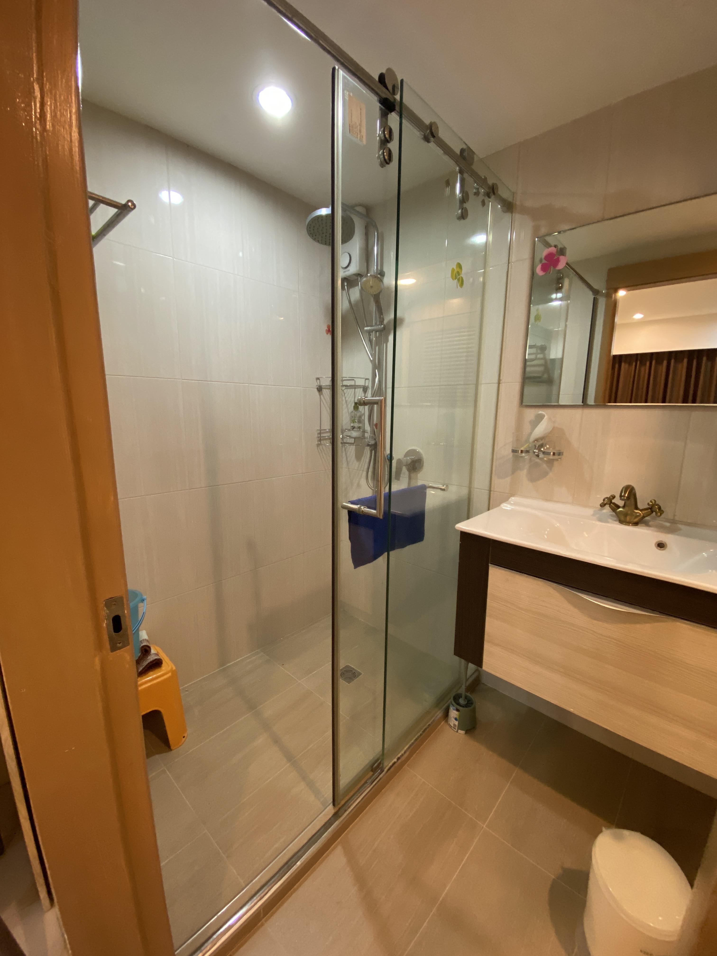 ให้เช่าคอนโด สราญใจ แมนชั่น พื้นที่ 65 ตร.ม. 1 ห้องนอน 22,000 B