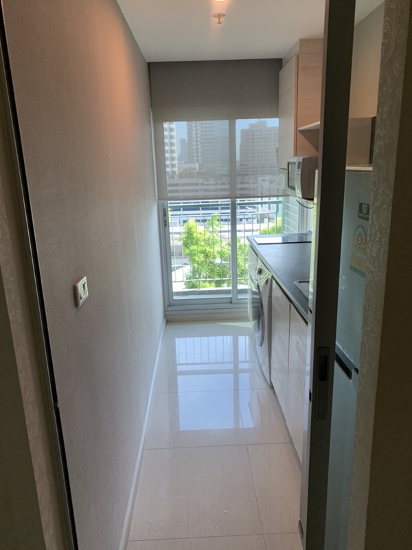 ให้เช่าคอนโด ไลฟ์ รัชดาภิเษก พื้นที่ 39 ตร.ม. 1 ห้องนอน ให้เช่า 14,500 บ/ด