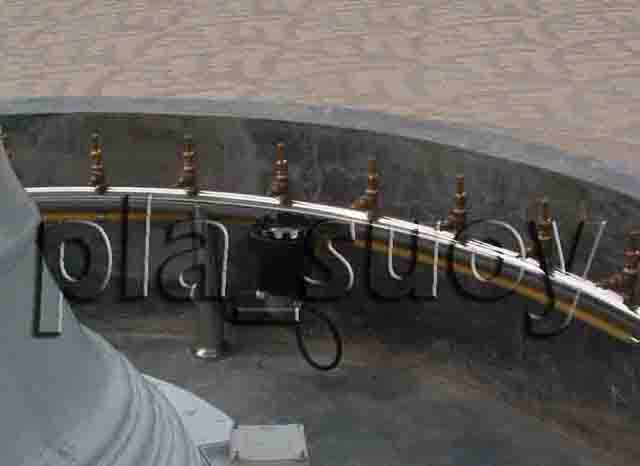 พานน้ำพุ 4 ชั้น หน้าบ้านคุณ อรุณี