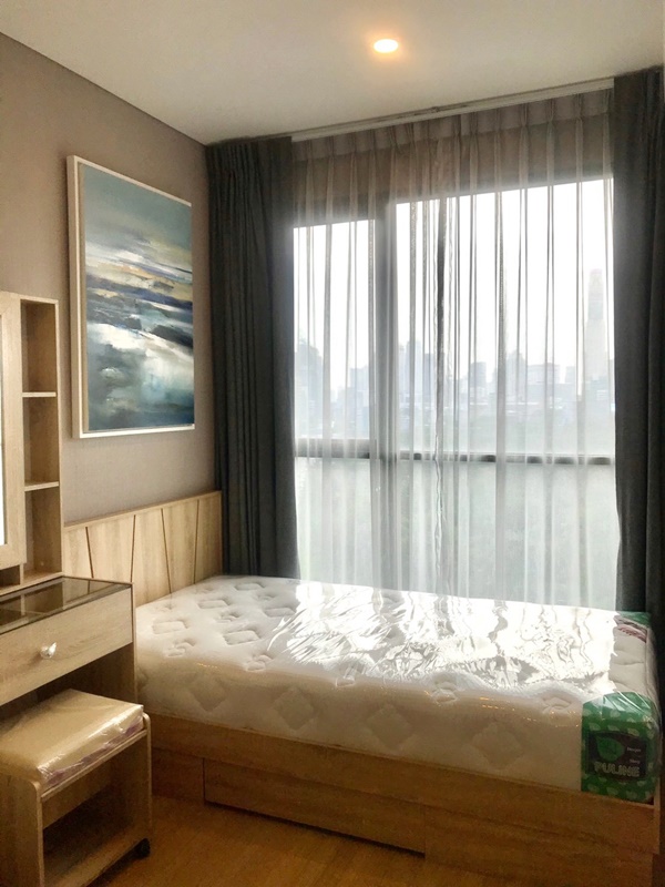 ให้เช่าคอนโด ลุมพินี สวีท เพชรบุรี-มักกะสัน พื้นที่ 42 ตรม. 2 ห้องนอน เช่า 19,500 บาท/เดือน