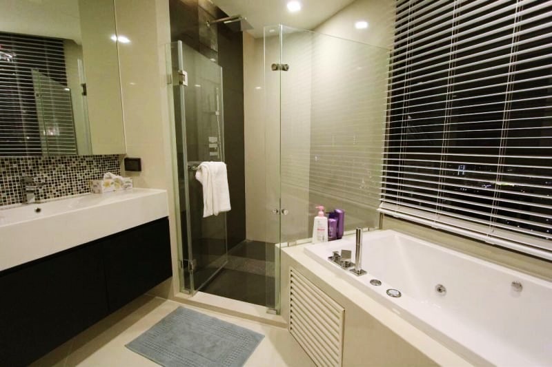 ให้เช่าคอนโด ริทึ่ม สุขุมวิท 44/1 พื้นที่ 70 ตร.ม. 2 ห้องนอน เช่า 48,000 บ/ด