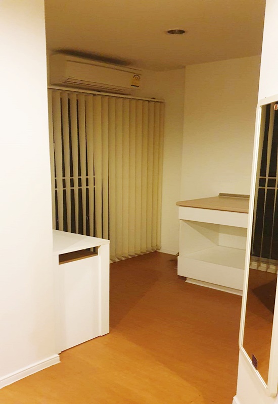 ให้เช่าลุมพินี คอนโดทาวน์ รามอินทรา-ลาดปลาเค้า 1 26.11 ตร.ม. 1 ห้องนอน เช่า 6,500 บ/ด