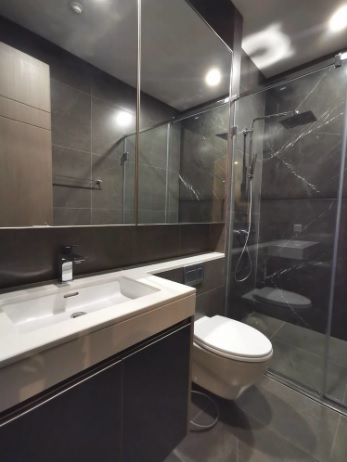 ให้เช่าคอนโด ดิ เอส แอท สิงห์ คอมเพล็กซ์ 77 ตร.ม. 2 ห้องนอน เช่า 64,000 บ/ด