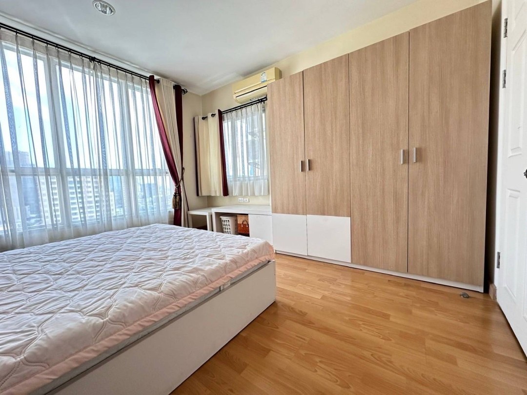 ไลฟ์ พหล อารีย์ 42 ตรม 1 Bed 1 Bath เช่าเดือนละ 16,500 บาท