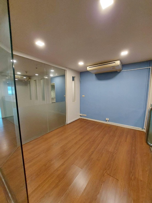 ให้เช่าคอนโด สเตท ทาวเวอร์ พื้นที่ 136.46 ตรม. 5 ห้องนอน เช่า 40,000 บ/ด