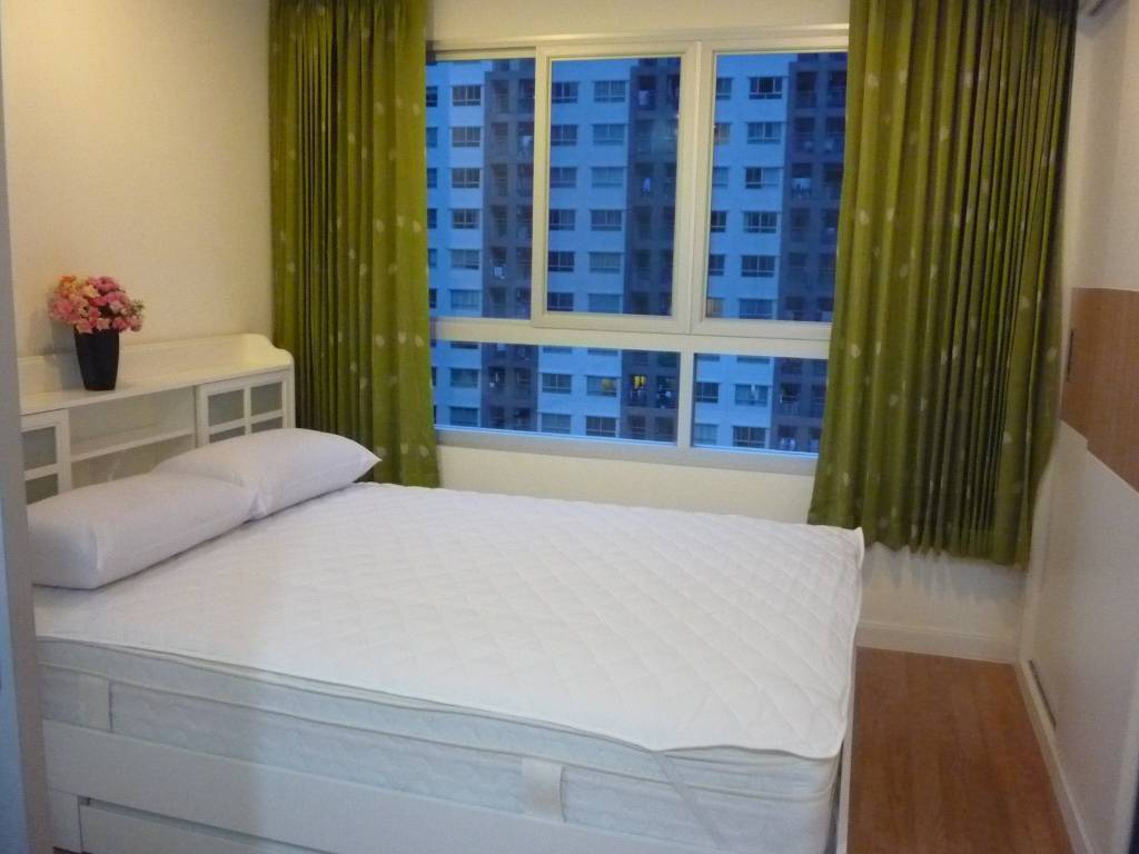 ลุมพินี ปาร์ค ปิ่นเกล้า 1 ห้องนอน 29 ตรม. วิวสวน วิวสระ ไม่ร้อน