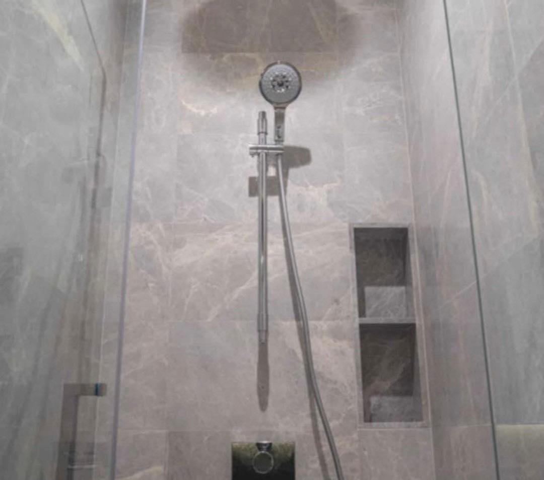 ให้เช่า 28 Chidlom 28 ชิดลม ห้องสตูดิโอ 1ห้องน้ำ ขนาด33.50ตร.ม ชั้น6 ทิศตะวันออก