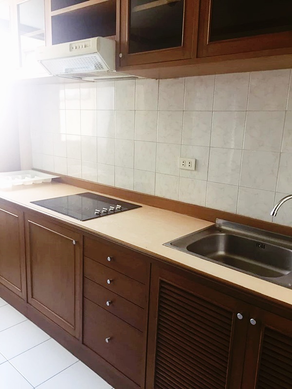 ให้เช่าคอนโด ไทปิง ทาวเวอร์ พื้นที่ 118 ตรม. 2 ห้องนอน ให้เช่า 35,000 บ/ด