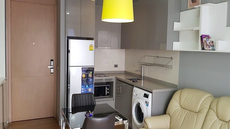 ให้เช่าคอนโด เอ็ม พญาไท พื้นที่ 49 ตร.ม. 1 ห้องนอน เช่า 35,000 บ/ด