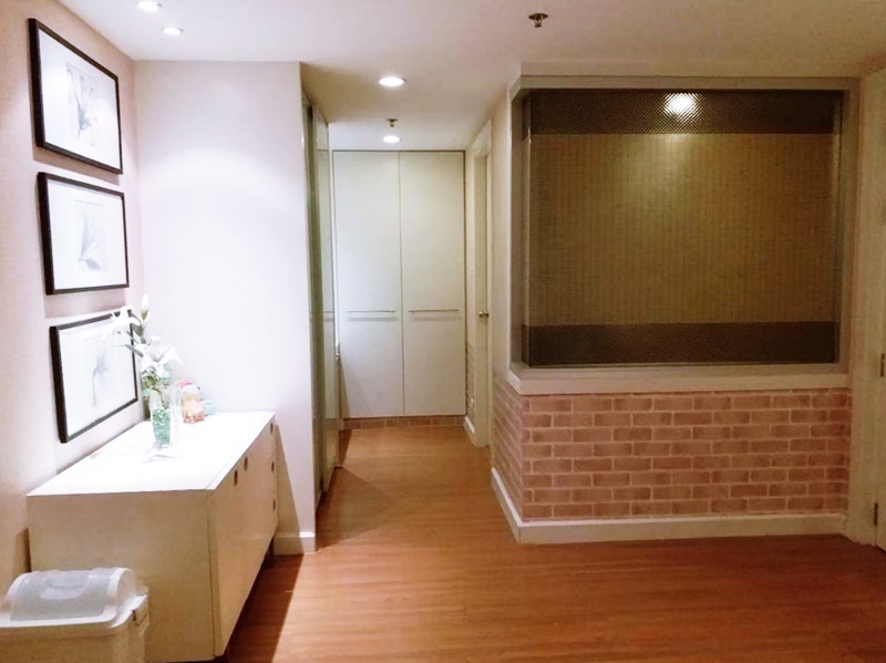 ให้เช่าคอนโด เดอะ เทรนดี้ คอนโดมิเนียม พื้นที่ 65 ตร.ม. 2 ห้องนอน เช่า 25,000 บ/ด