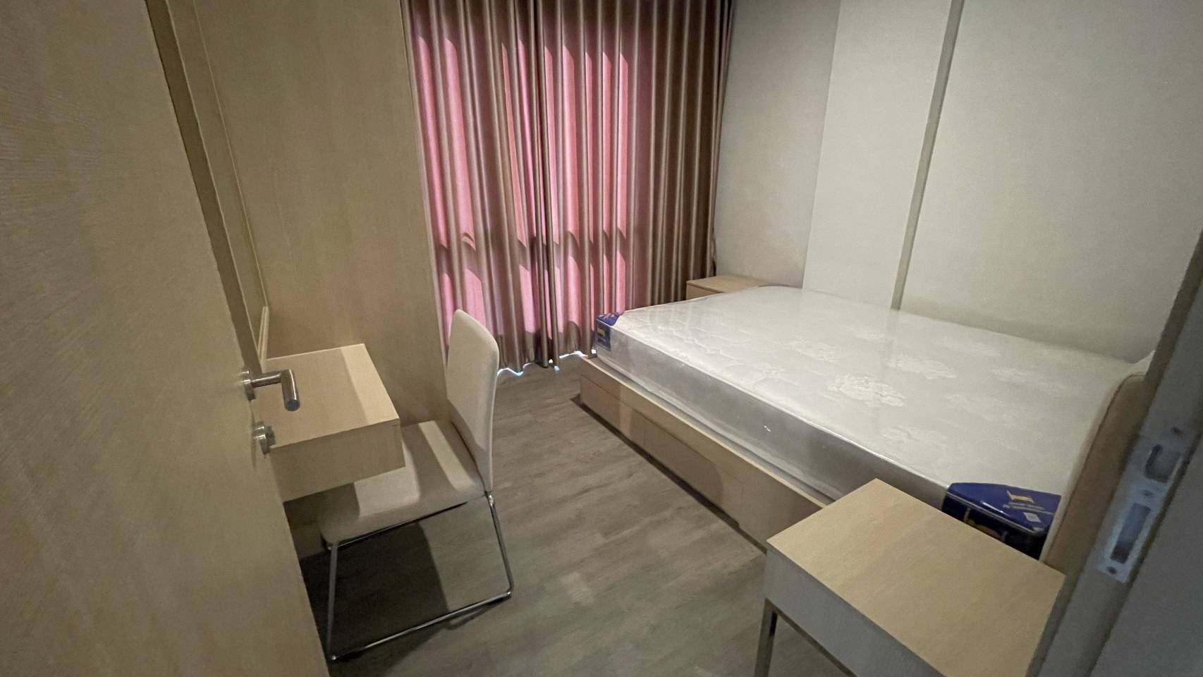 ให้เช่า เดอะ เชดด์ สาทร 1 พื้นที่ 32 ตรม. 1 ห้องนอน ราคาเช่า 20,000บาท/เดือน