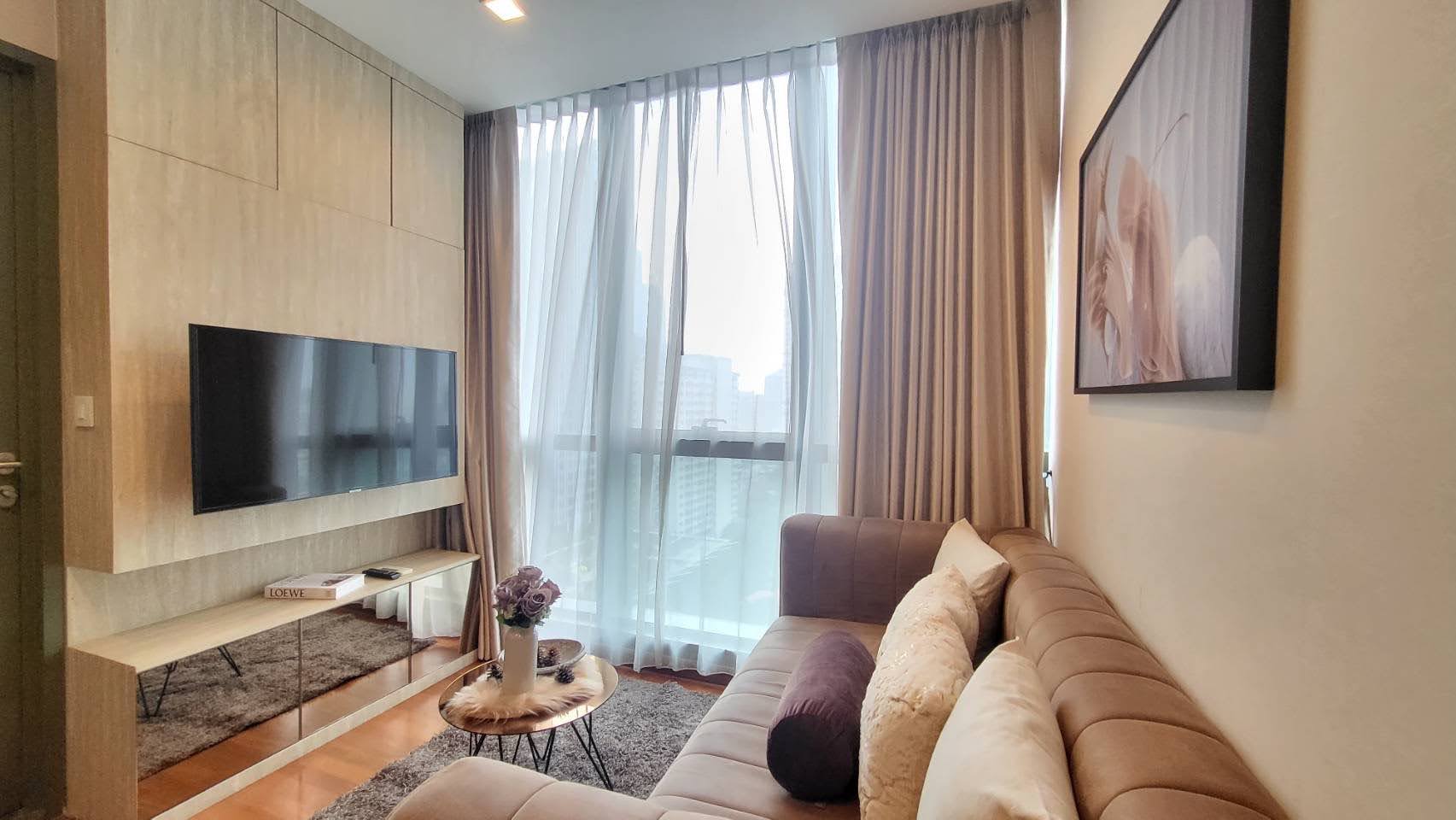 ขายคอนโด วิช ซิกเนเจอร์ มิดทาวน์ สยาม พื้นที่ 35 ตร.ม. 1 ห้องนอน ขาย 6.2 ล้านบาท