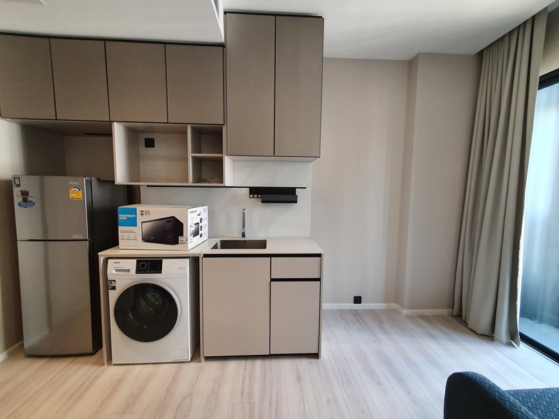 ให้เช่าคอนโด เดอะ รูม พญาไท พื้นที่ 28 ตร.ม. 1 ห้องนอน เช่า 16,000 บ/ด