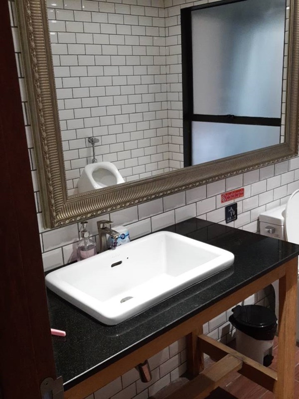 ขายโฮมออฟฟิต 2 ชั้น ย่านเจริญราษฎร์ พื้นที่ 30 ตรว. 3 ห้องนอน ขาย 16 ล้านบาท