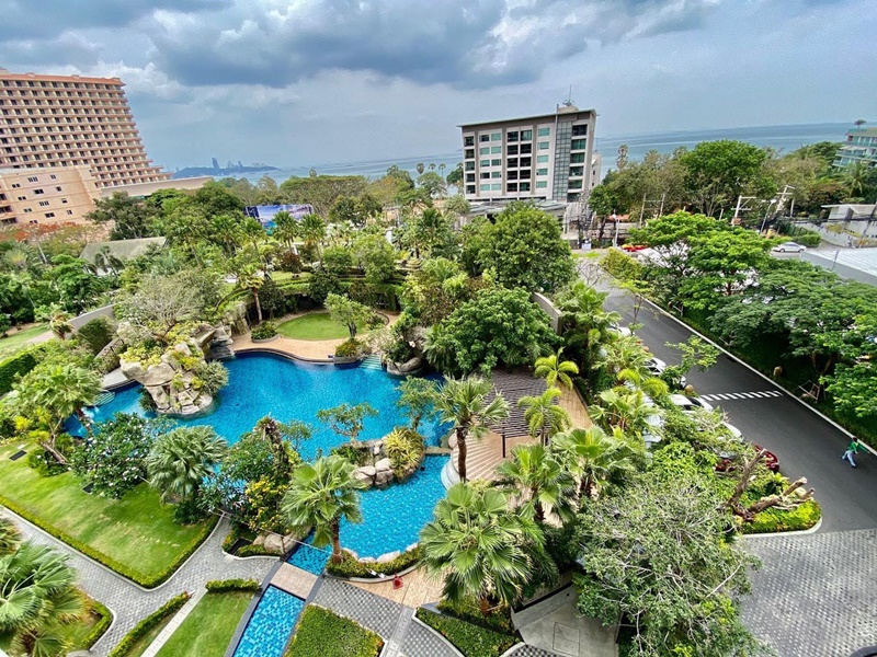 ขายคอนโดเดอะ ริเวียร่า วงศ์อมาตย์ บีช พื้นที่ 50 ตร.ม. 1 ห้องนอน ขาย 4.9 ล้านบาท