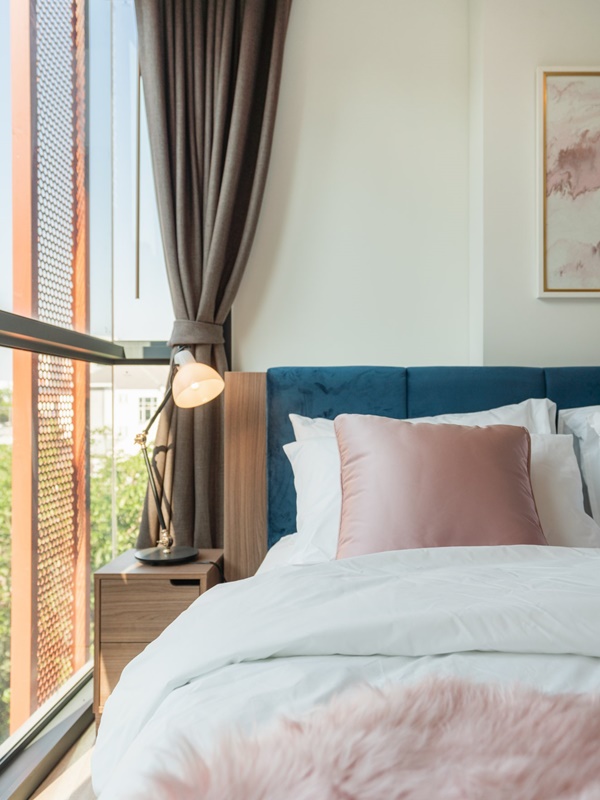 ให้เช่าคอนโด ทากะ เฮาส์ เอกมัย 12 พื้นที่ 38 ตร.ม. 1 ห้องนอน เช่า 18,000 บ/ด