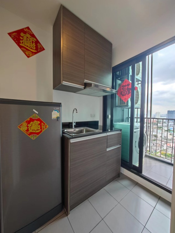 ให้เช่าคอนโด เดอะ ทรี ริโอ้ บางอ้อ พื้นที่ 31 ตร.ม. 1 ห้องนอน เช่า 10,000 บ/ด