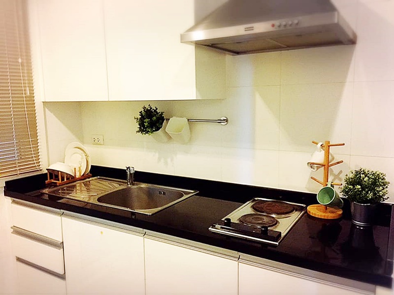 ให้เช่าคอนโด สิริ เรสซิเด้นซ์ พื้นที่ 60 ตร.ม. 1 ห้องนอน. เช่า 39,000 บ/ด