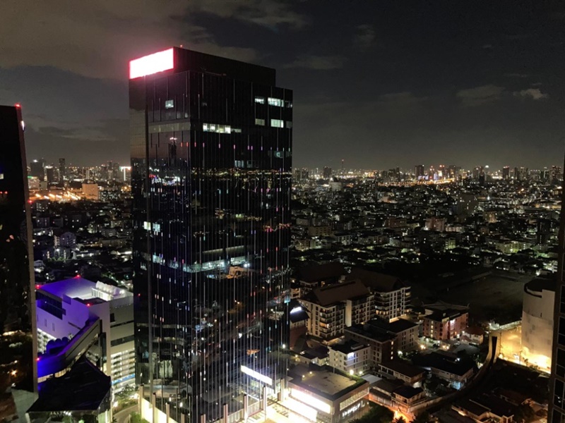 ให้เช่าคอนโด โนเบิล รีวอลฟ์ รัชดา 2 พื้นที่ 26 ตร.ม. 1 ห้องนอน เช่า 16,000 บ/ด