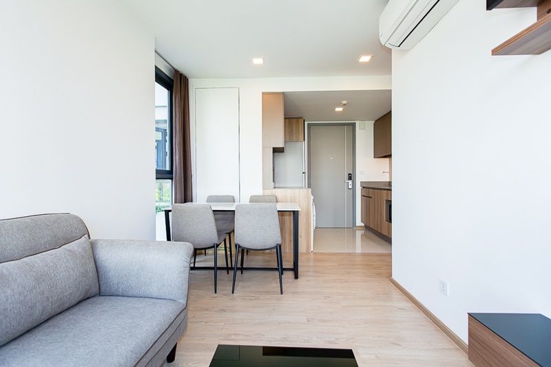 ให้เช่าคอนโด ทากะ เฮาส์ เอกมัย 12 พื้นที่ 47.54 ตร.ม. 1 ห้องนอน เช่า 27,000 บ/ด