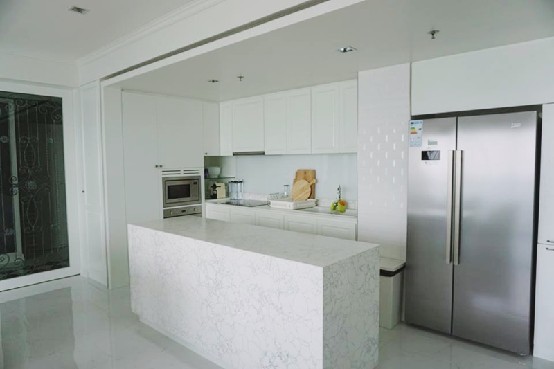 ขายคอนโด สตาร์ วิว พื้นที่ 160 ตรม. 3 ห้องนอน ขาย 32 ล้านบาท