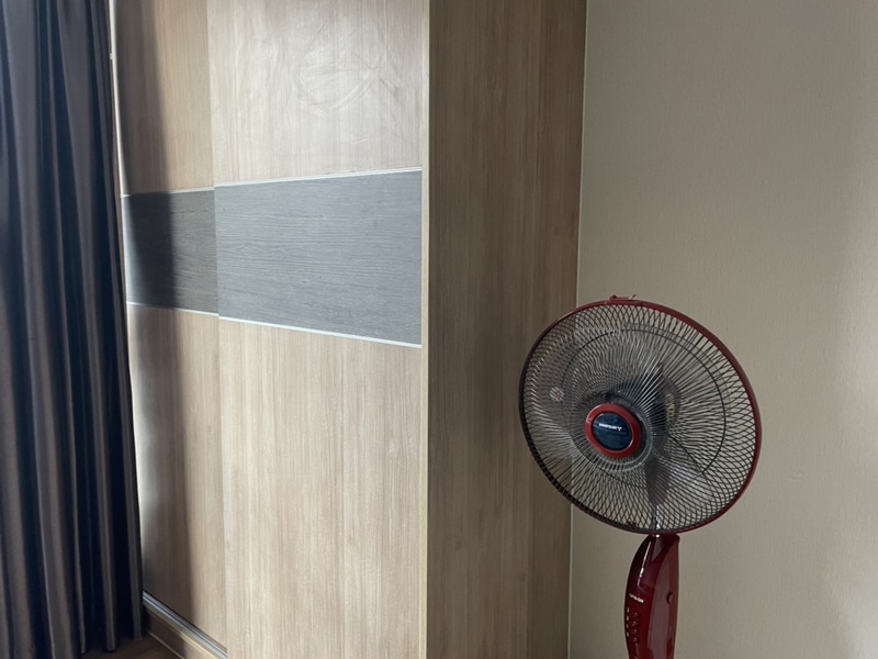 ให้เช่าคอนโด เดอะ ทรี อินเตอร์เชนจ์ พื้นที่ 30 ตร.ม. สตูดิโอ เช่า 8,500 บาท/เดือน