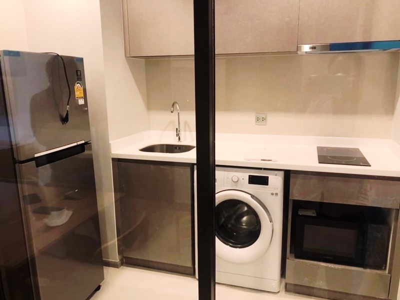 ให้เช่าคอนโด ไลฟ์ อโศก - พระราม 9 พื้นที่ 33 ตร.ม. 1 ห้องนอน เช่า 20,000 บ/ด