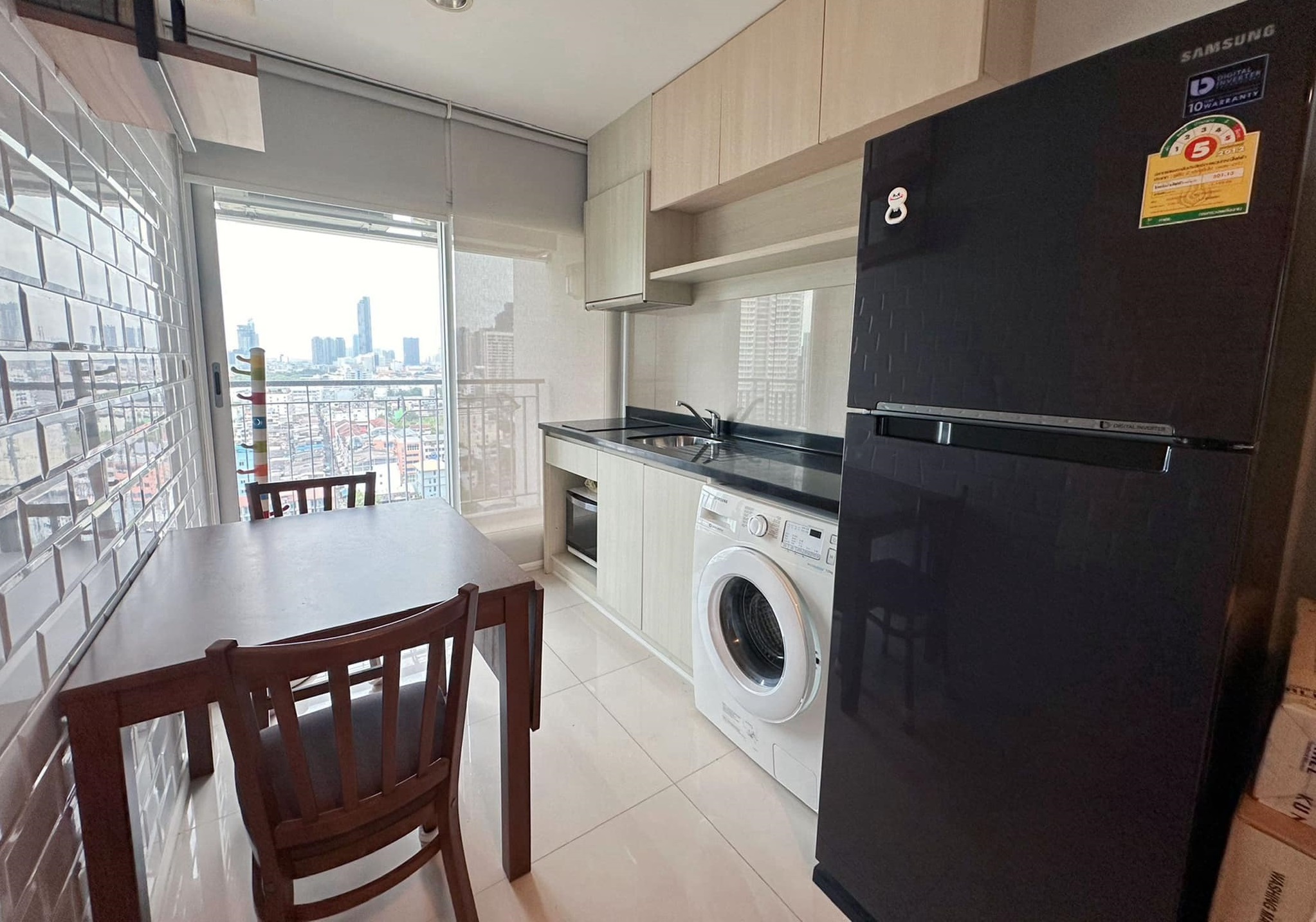 ให้เช่าคอนโด ริธึ่ม สาทร - นราธิวาส พื้นที่ 35 ตรม. 1 ห้องนอน ราคาเช่า 23,000 /เดือน