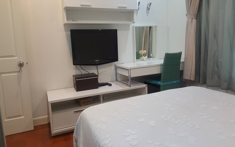 ให้เช่าคอนโด สิริ เรสซิเด้นซ์ พื้นที่ 95 ตร.ม. 1 ห้องนอน เช่า 65,000 บ/ด