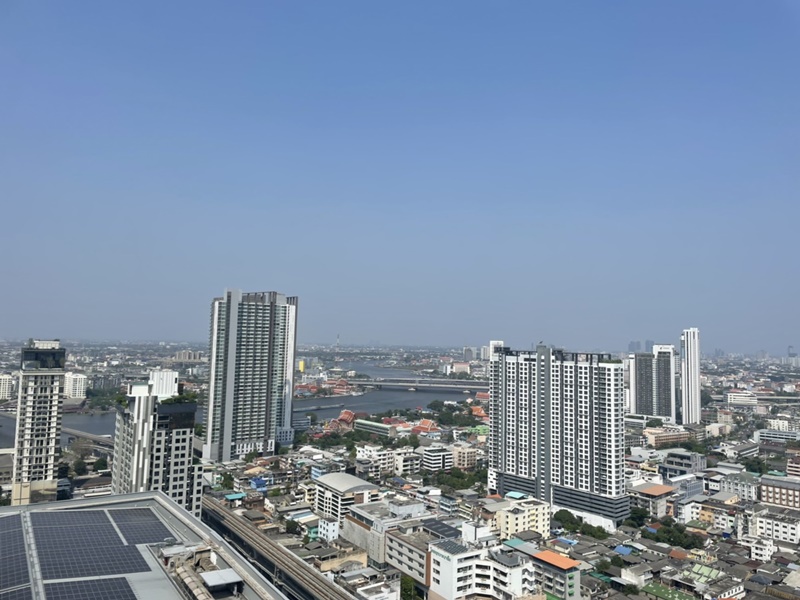 ให้เช่าคอนโด เดอะ ทรี อินเตอร์เชนจ์ พื้นที่ 35 ตร.ม. 1 ห้องนอน เช่า 14,000 บ/ด