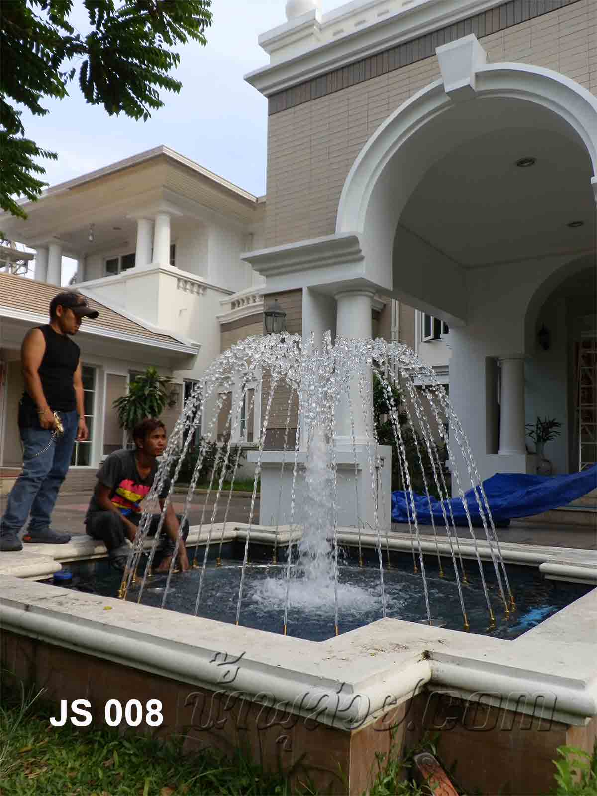 น้ำพุฮวงจุ้ย หน้าบ้านคุณ โจเซฟ ม.ลัดดาวัลย์