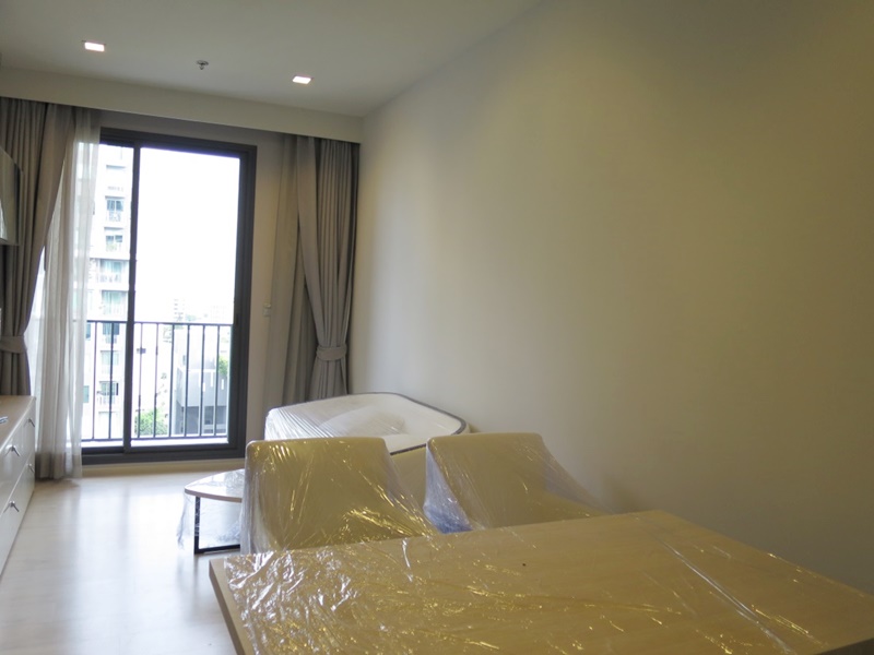 ให้เช่าคอนโด เอ็ม ทองหล่อ 10 พื้นที่ 57.5 ตร.ม. 2 ห้องนอน เช่า 45,000 บ/ด