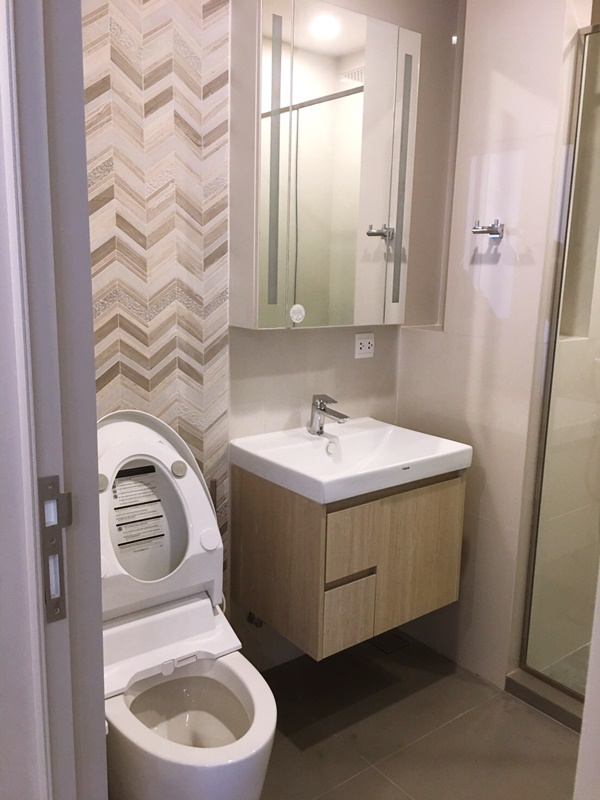 ให้เช่าคอนโด โอกะ เฮ้าส์ สุขุมวิท 36 พื้นที่ 35 ตรม. 1 ห้องนอน เช่า 18,000 บ/ด