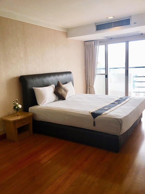 ให้เช่าคอนโด เดอะ วอเตอร์ฟอร์ด ไดมอนด์ 146 ตรม. 3 ห้องนอน เช่า 50,000 บ/ด