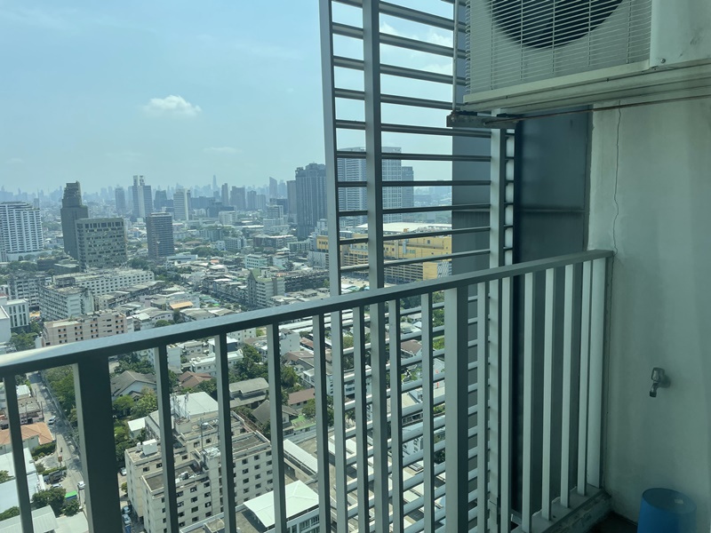 ให้เช่าคอนโด แอ็บสแตร็กส์ พหลโยธิน พาร์ค พื้นที่ 45 ตรม. 1 ห้องนอน เช่า 15,000 บาท/เดือน