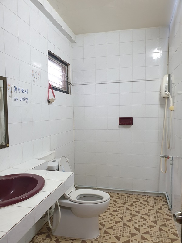 ให้เช่าบ้านเดี่ยว 2 ชั้น ย่านรัชดา พื้นที่ 60 ตรว. 3 ห้องนอน เช่า 60,000 บ/ด