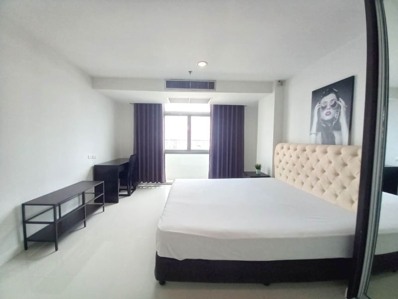 ให้เช่าคอนโด เดอะ แคปิตอล สุขุมวิท 30/1 พื้นที่ 92 ตรม. 1 ห้องนอน เช่า 39,000 บ/ด
