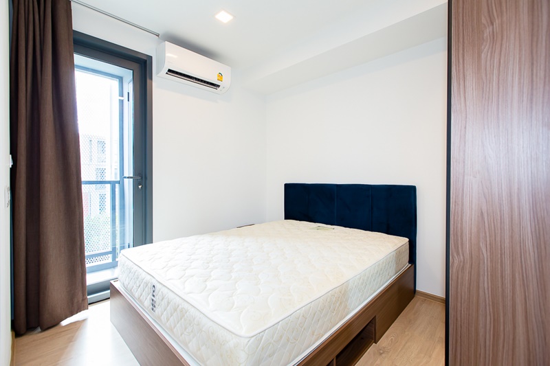 ให้เช่าคอนโด ทากะ เฮาส์ เอกมัย 12 พื้นที่ 49 ตร.ม. 2 ห้องนอน เช่า 33,000 บ/ด