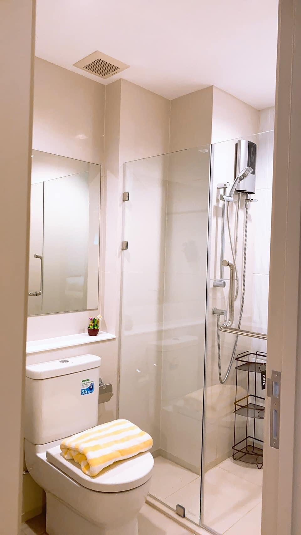 ให้เช่าคอนโด ไลฟ์ วัน ไวร์เลส พื้นที่ 29 ตรม. สตูดิโอ ราคาเช่า 23,000 บาท/เดือน