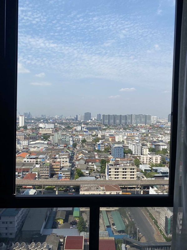 ให้เช่าคอนโด เดอะ ทรี อินเตอร์เชนจ์ พื้นที่ 23 ตร.ม. ห้องคูเปอร์