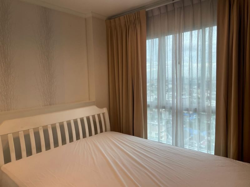 ให้เช่าคอนโด ลุมพินี เพลส รัชโยธิน พื้นที่ 30 ตร.ม. 1 ห้องนอน ให้เช่า 13,500 บ/ด